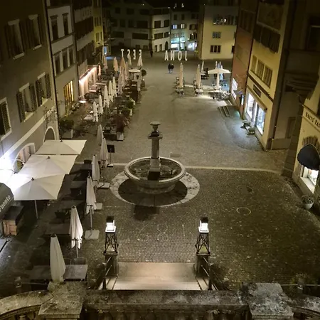 Cruise Durch Herz Der Altstadt Rapperswil-Jona