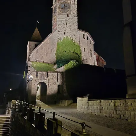 Cruise Durch Herz Der Altstadt Daire *